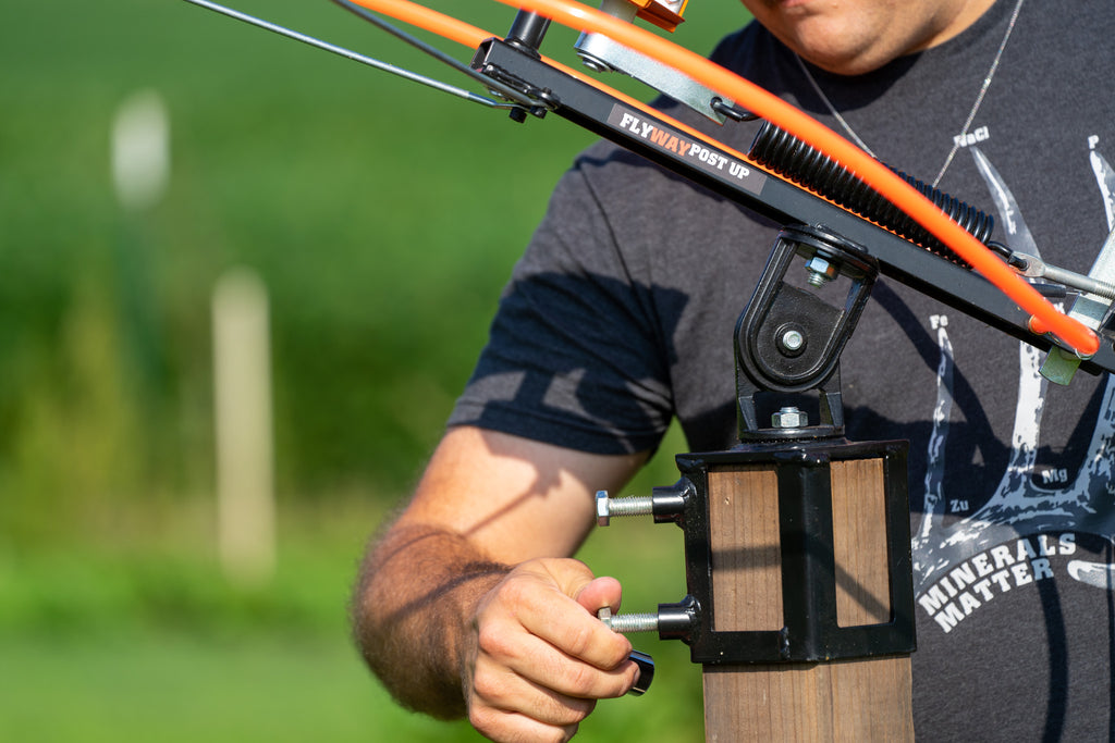 FlyWay PostUp Full Cock Clay Pigeon Thrower