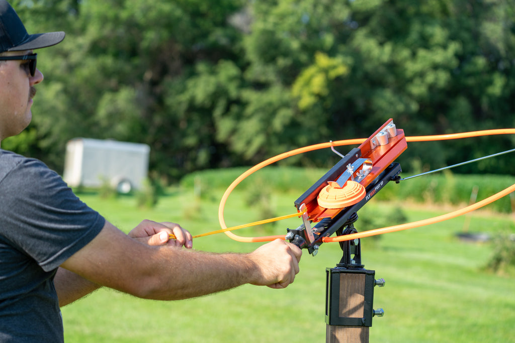 FlyWay PostUp Full Cock Clay Pigeon Thrower